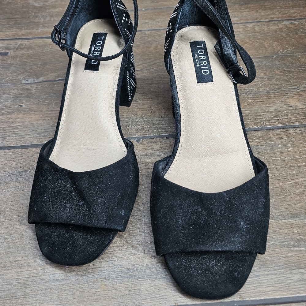 Torrid Sandal Women's Two Strap Block Heel Black Size 10.5 W Studded Design